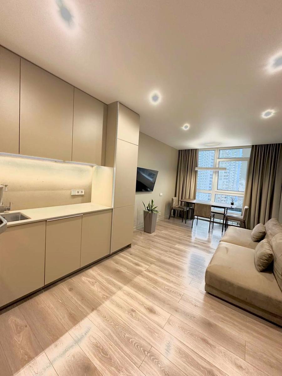 ������� �������� ����� ����� ��.( ����� ��������), 3�, ���, �. �������� ���� 1