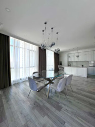 Park Avenue VIP 220 2  33  .  22