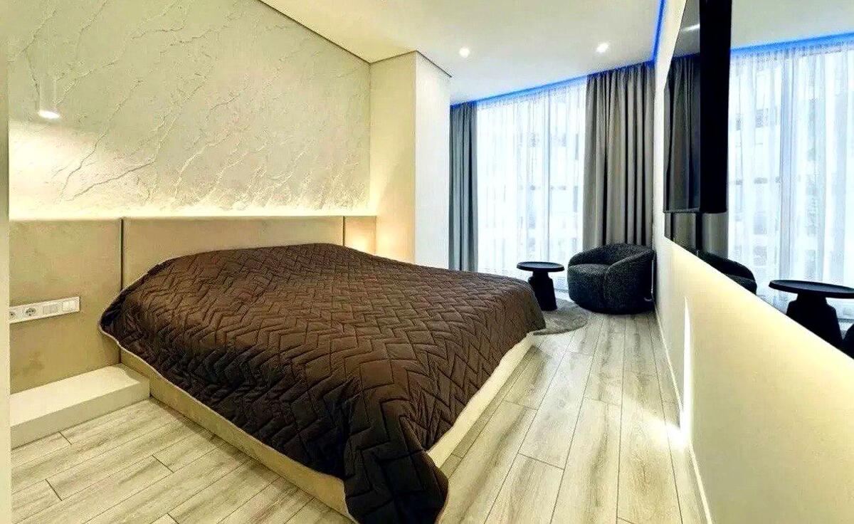 ������� �������� ���, ����������, ������ ����� II, 12 ���� 1