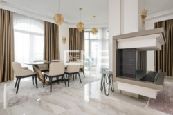 4 Renaissance Residence        3