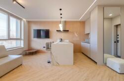  1        .  Podil Plaza & Residence.  .  9