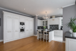 �� ������� ��������� 10000�� 400� + ������� 200�2(�� �������������) ���� 28