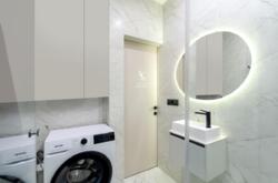  1        .  Podil Plaza & Residence.  .  17