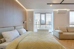  1        .  Podil Plaza & Residence.  .  2