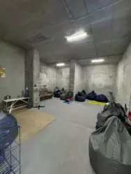   , ,   . (), 44  21
