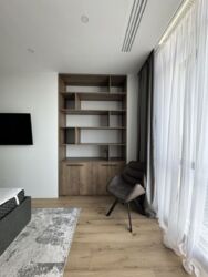  Park Avenue VIP  29  9