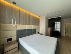  Park Avenue VIP  29  13