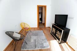   , ,  . (), 19/21  10