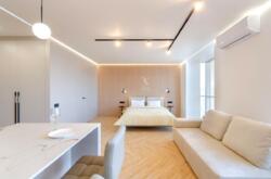  1        .  Podil Plaza & Residence.  .  12