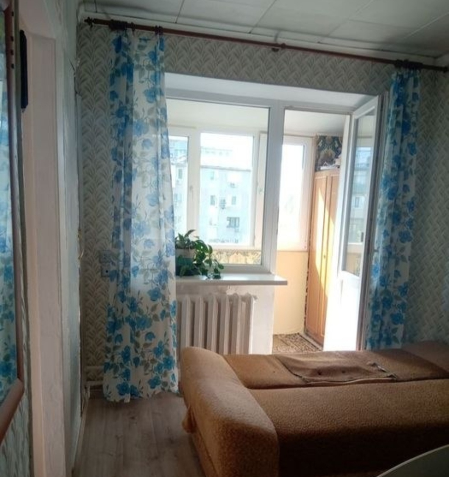 Сдам длительно 2комнатную малосемейку фото 1 Сдам длительно 2комнатную малосемейку фото 1