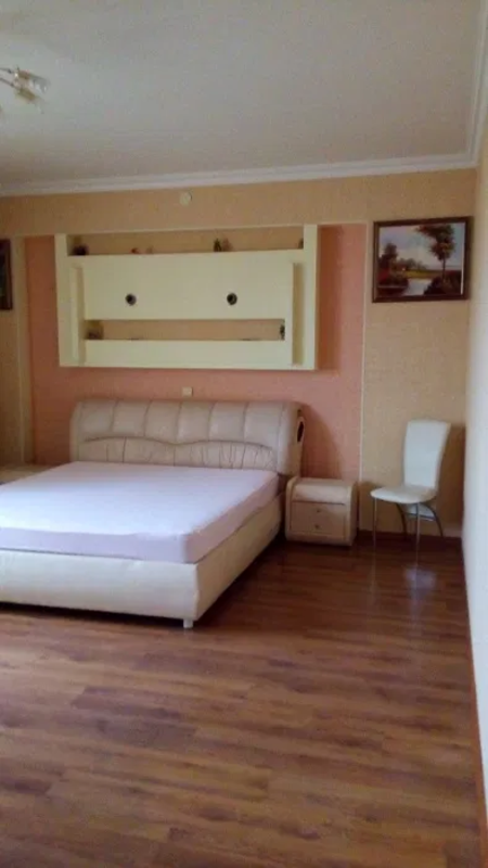 Двухкомнатная в новострое с паркингом длительно! фото 1 Двухкомнатная в новострое с паркингом длительно! фото 1