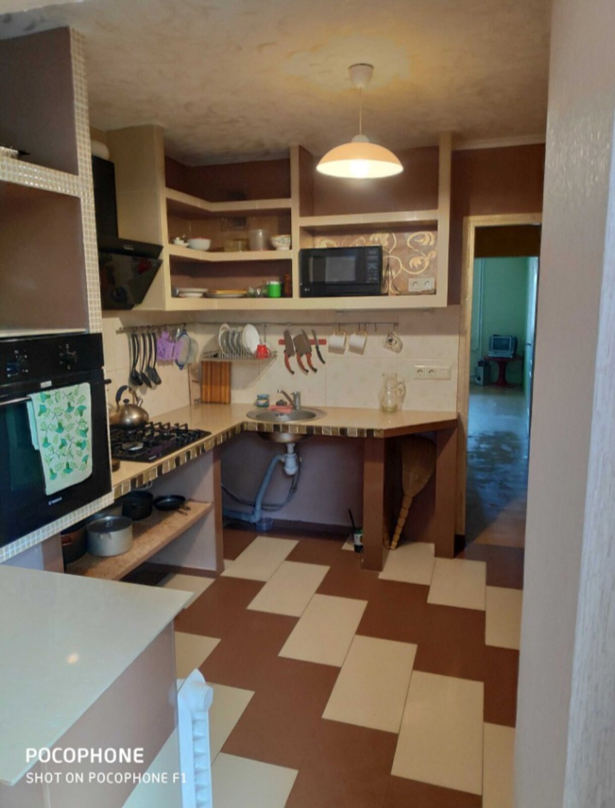 Сдам двухкомнатную в районе автостанции фото 1 Сдам двухкомнатную в районе автостанции фото 1