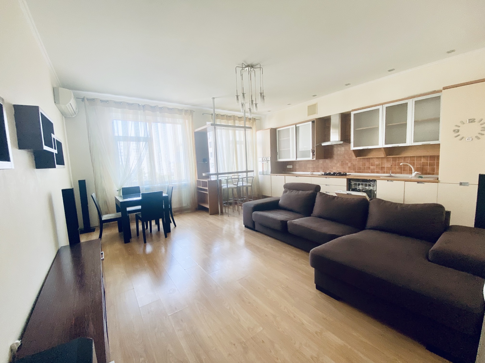 Большая квартира с 2с/у! фото 1 Большая квартира с 2с/у! фото 1