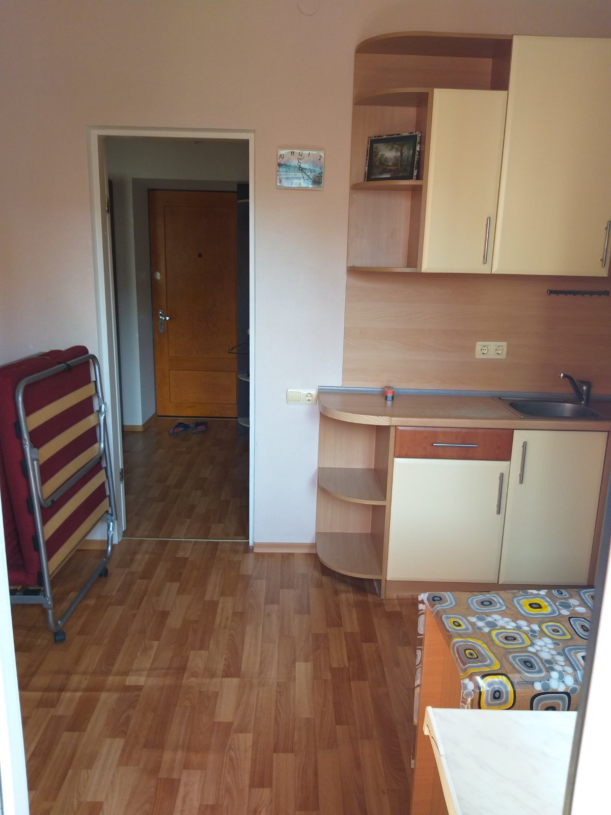 Сдам 1 комнатную Монолит фото 1 Сдам 1 комнатную Монолит фото 1