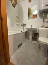 Сдам однушку на длительный срок с в районе 6 школы ! фото 10 Сдам однушку на длительный срок с в районе 6 школы ! фото 10