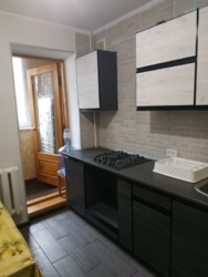 Сдам однушку на длительный срок с в районе 6 школы ! фото 1 Сдам однушку на длительный срок с в районе 6 школы ! фото 1