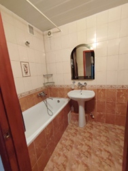 Здам довгостроково 2-кімнатну квартиру в хорошому, тихому районі міста фото 2 Здам довгостроково 2-кімнатну квартиру в хорошому, тихому районі міста фото 2