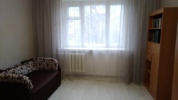 Сдам длительно без выселения на лето малосемейку фото 2 Сдам длительно без выселения на лето малосемейку фото 2