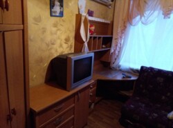 Сдам трехкомнатную в центре Черноморска фото 4 Сдам трехкомнатную в центре Черноморска фото 4