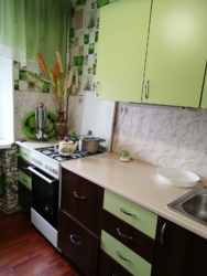 Сдам 1 комнатную возле Вечернего рынка фото 1 Сдам 1 комнатную возле Вечернего рынка фото 1