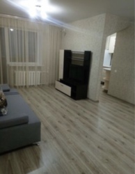 2-шка возле Универмага !! фото 1 2-шка возле Универмага !! фото 1