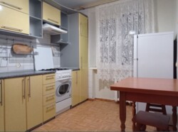 Двухкомнатная в центре длительно фото 1 Двухкомнатная в центре длительно фото 1