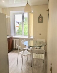 Сдам двухкомнатную на Парковой фото 1 Сдам двухкомнатную на Парковой фото 1