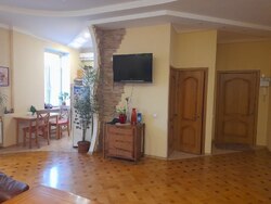 2 кімнатна квартира, центр, метро Печерська та Дружби народів. фото 5 2 кімнатна квартира, центр, метро Печерська та Дружби народів. фото 5