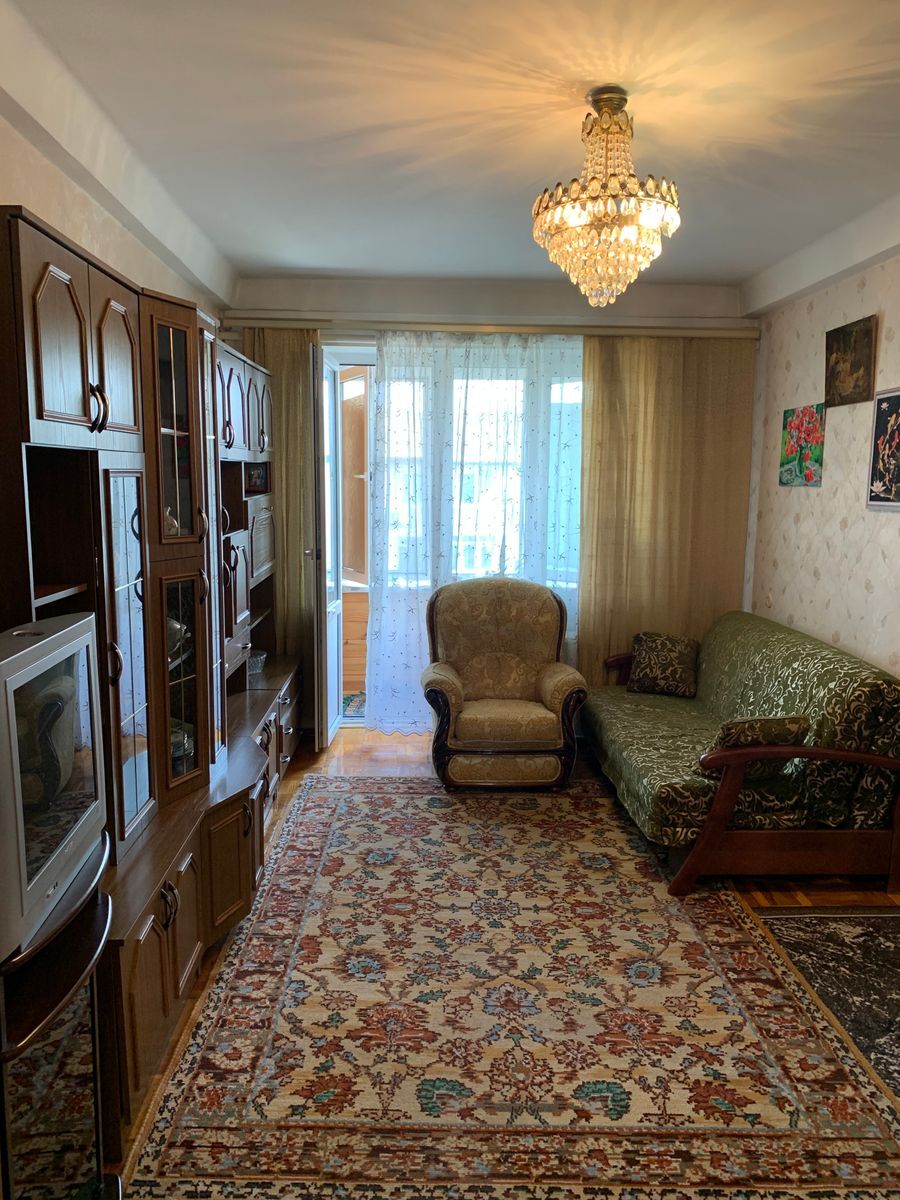 2к Дарницька площа фото 1 2к Дарницька площа фото 1