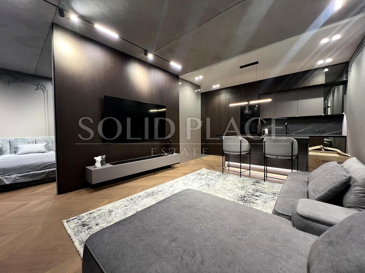 2� � Crystal Park Tower ���� 1