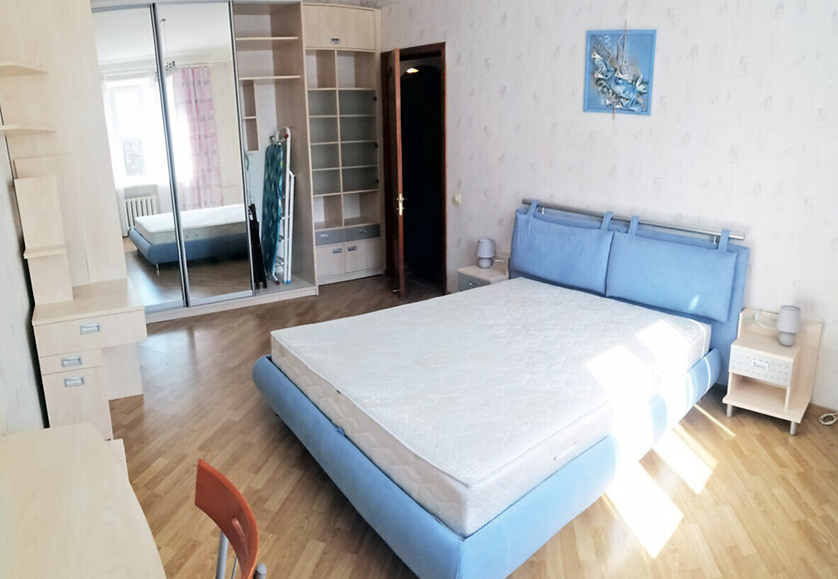 Rent out 3-room apartment. Киев, в Юлії Здановської, 22/15 — photo 1