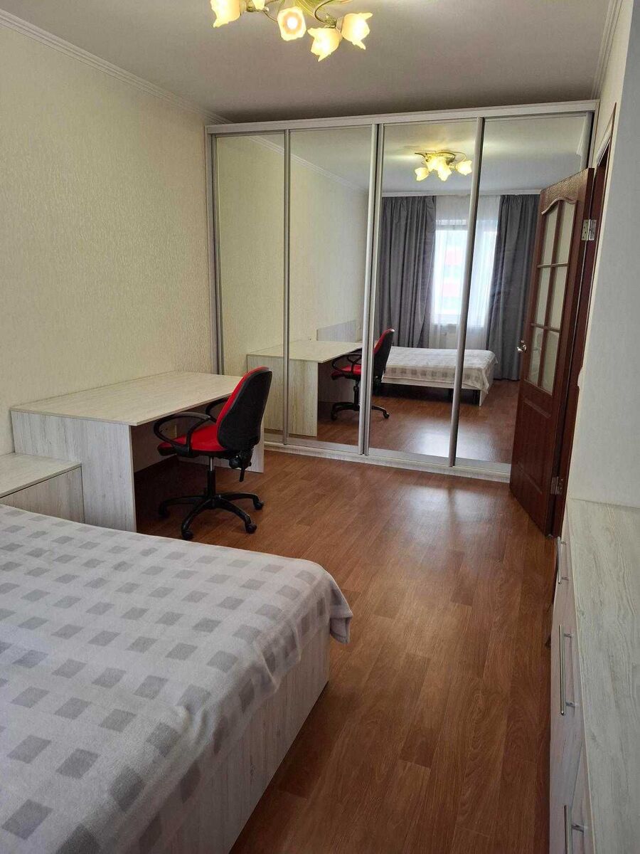 1к метро Осокорки фото 1 1к метро Осокорки фото 1