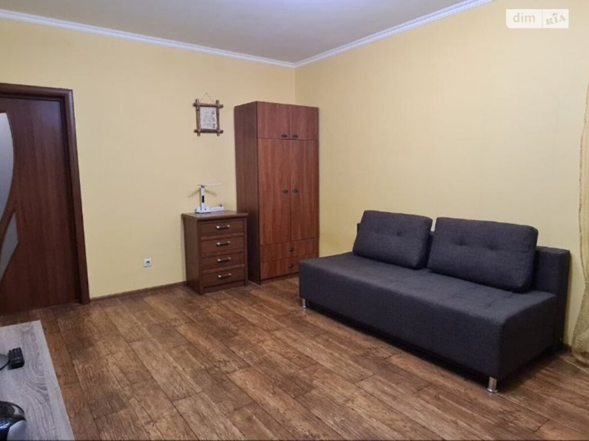 1к метро Осокорки фото 1 1к метро Осокорки фото 1