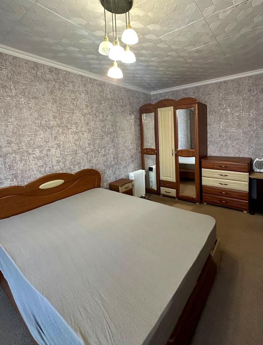 2к метро Лівобережна фото 1 2к метро Лівобережна фото 1