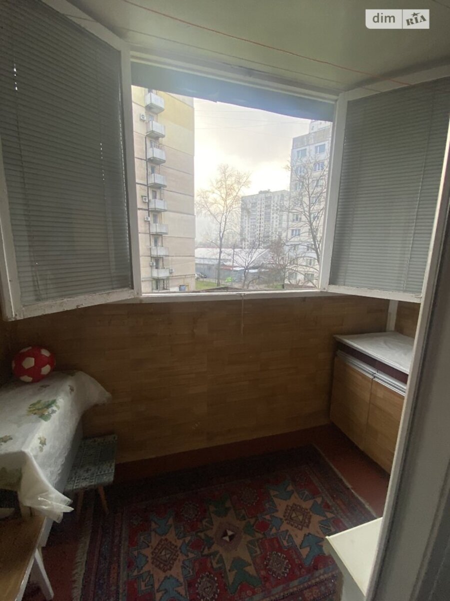 Rent out 2-room apartment. Киев, Івасюка, 44 — photo 11