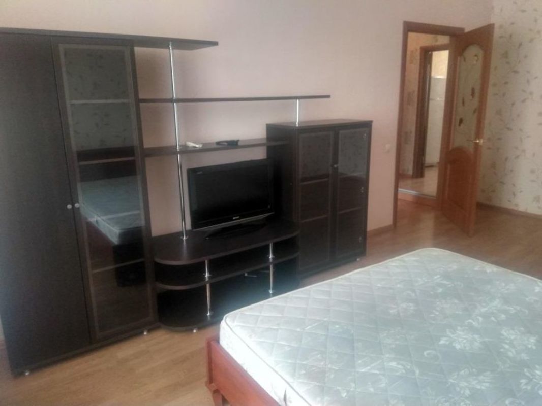 Здається квартира Київ, Дарницький, ул. Михаила Драгоманова, 6, м. Позняки фото 1 Здається квартира Київ, Дарницький, ул. Михаила Драгоманова, 6, м. Позняки фото 1