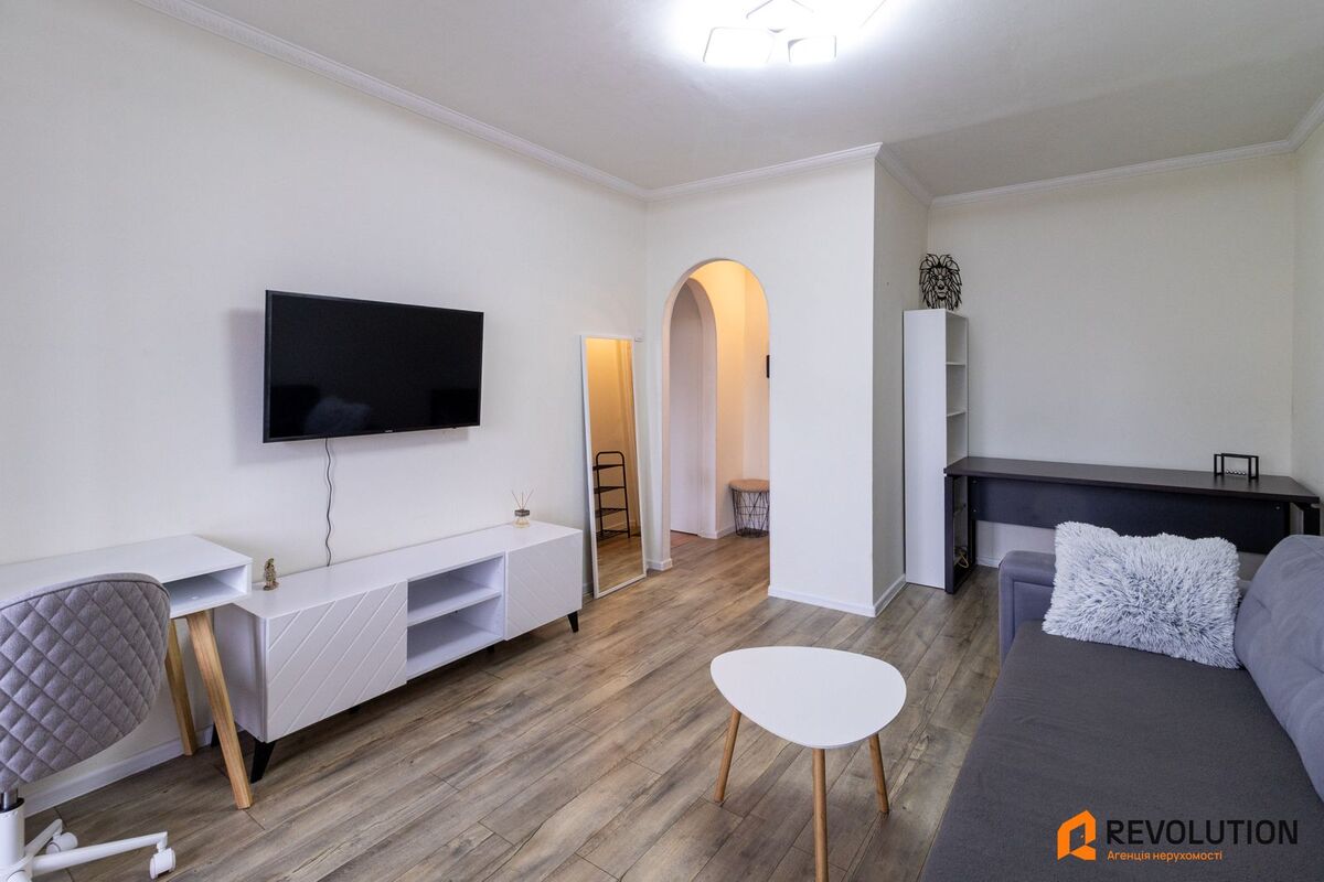 1 к метро Мінська фото 1 1 к метро Мінська фото 1