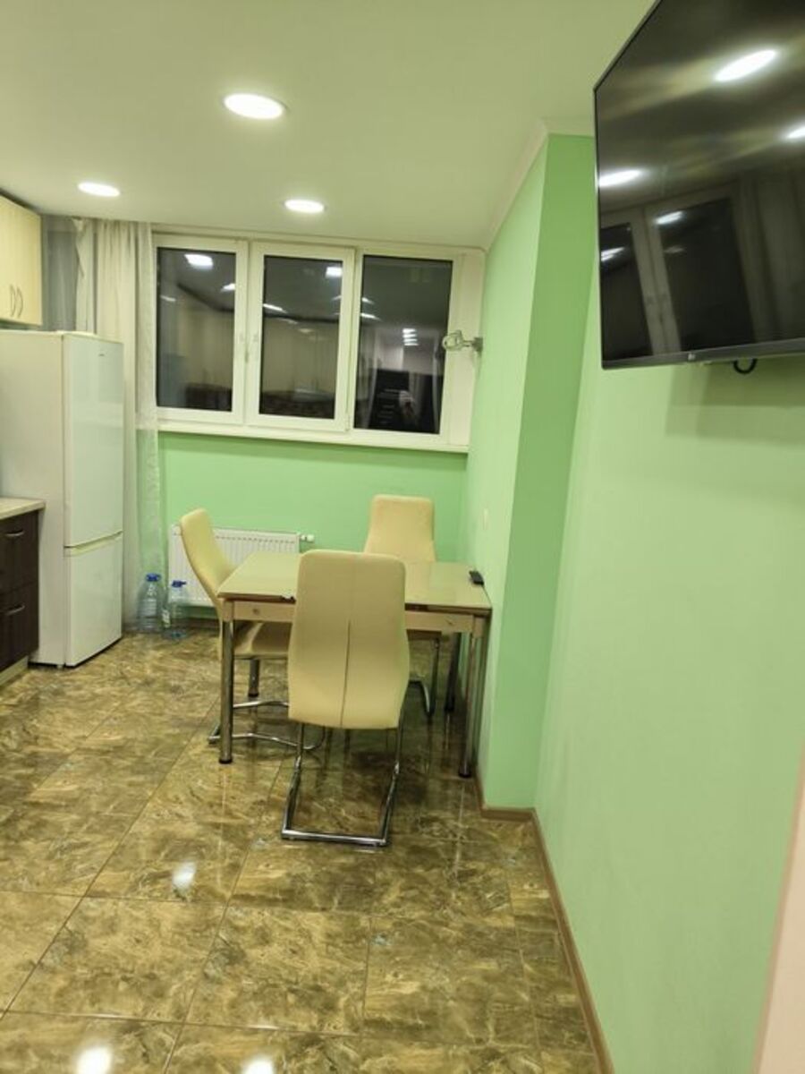 Rent out 1-room apartment. Киев, Крушельницької, 13 — photo 3