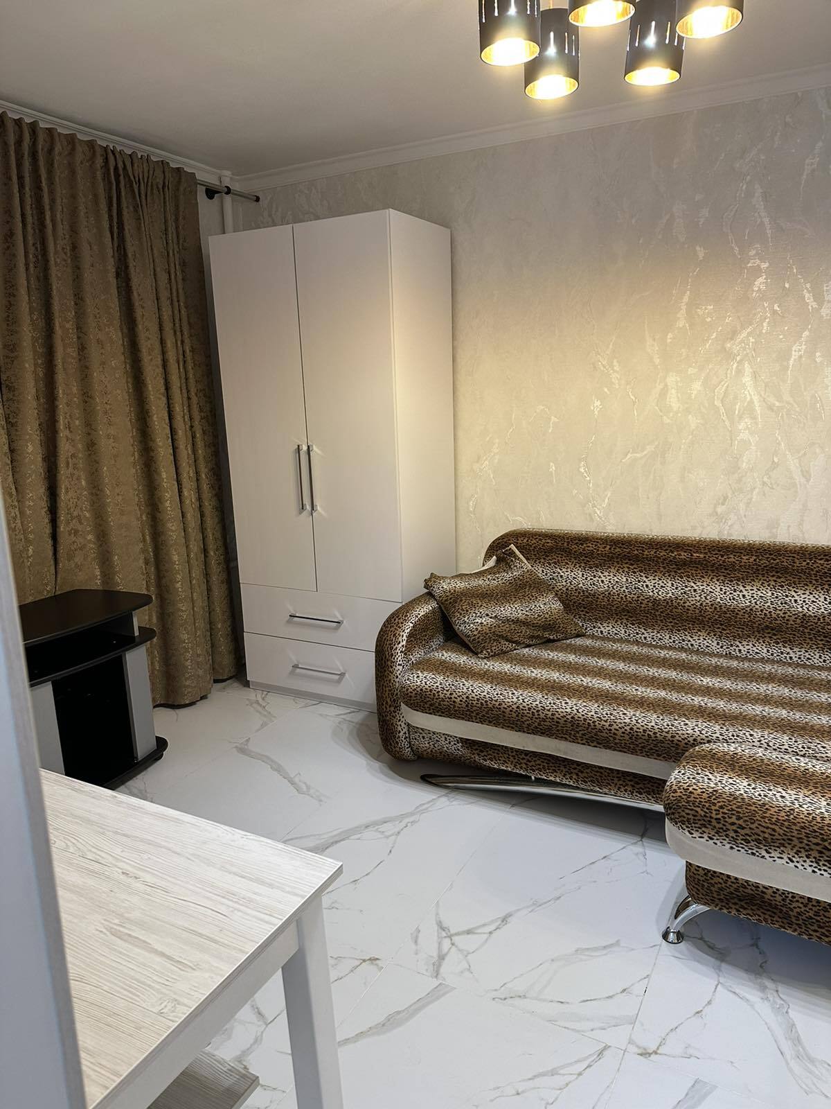 1к метро Печерськ фото 1 1к метро Печерськ фото 1