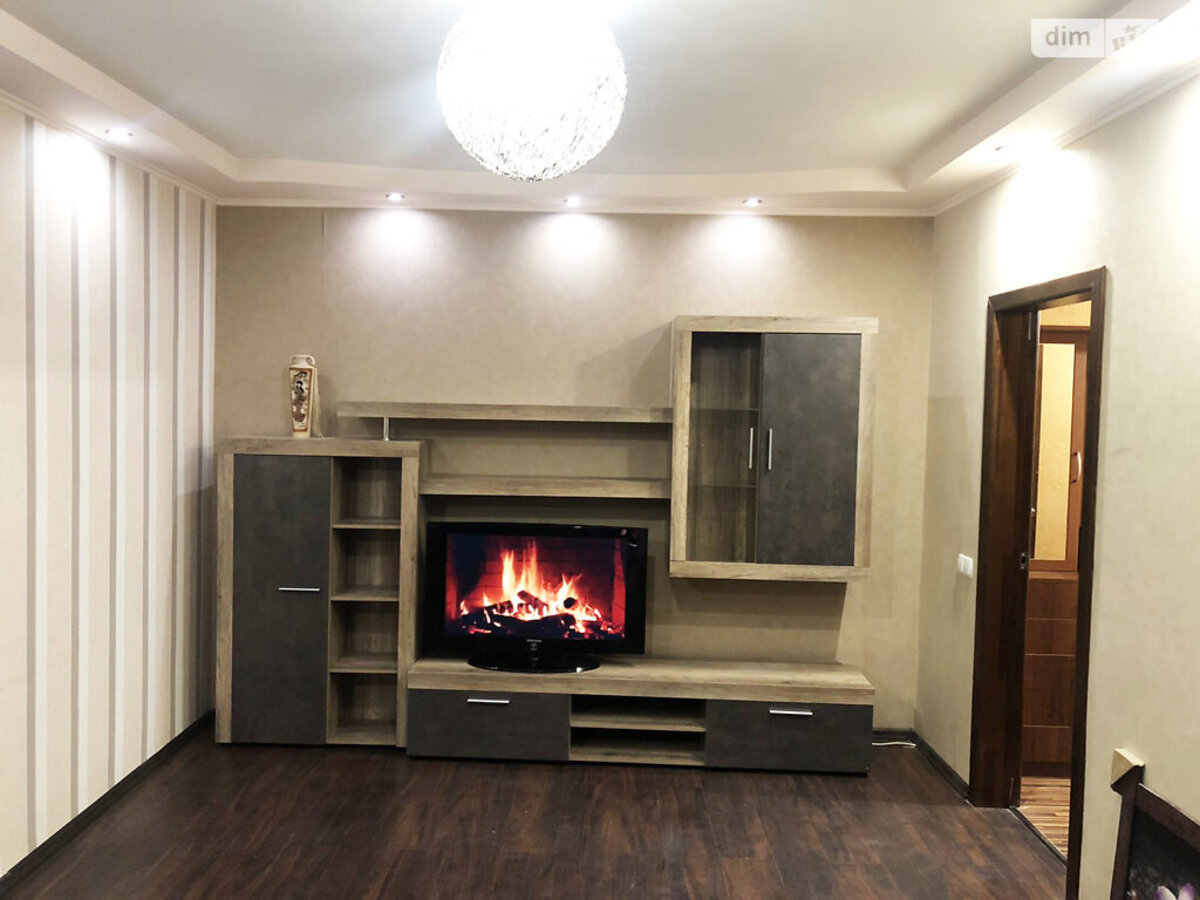 Rent out 2-room apartment. Киев, Ахматової, 6 — photo 2