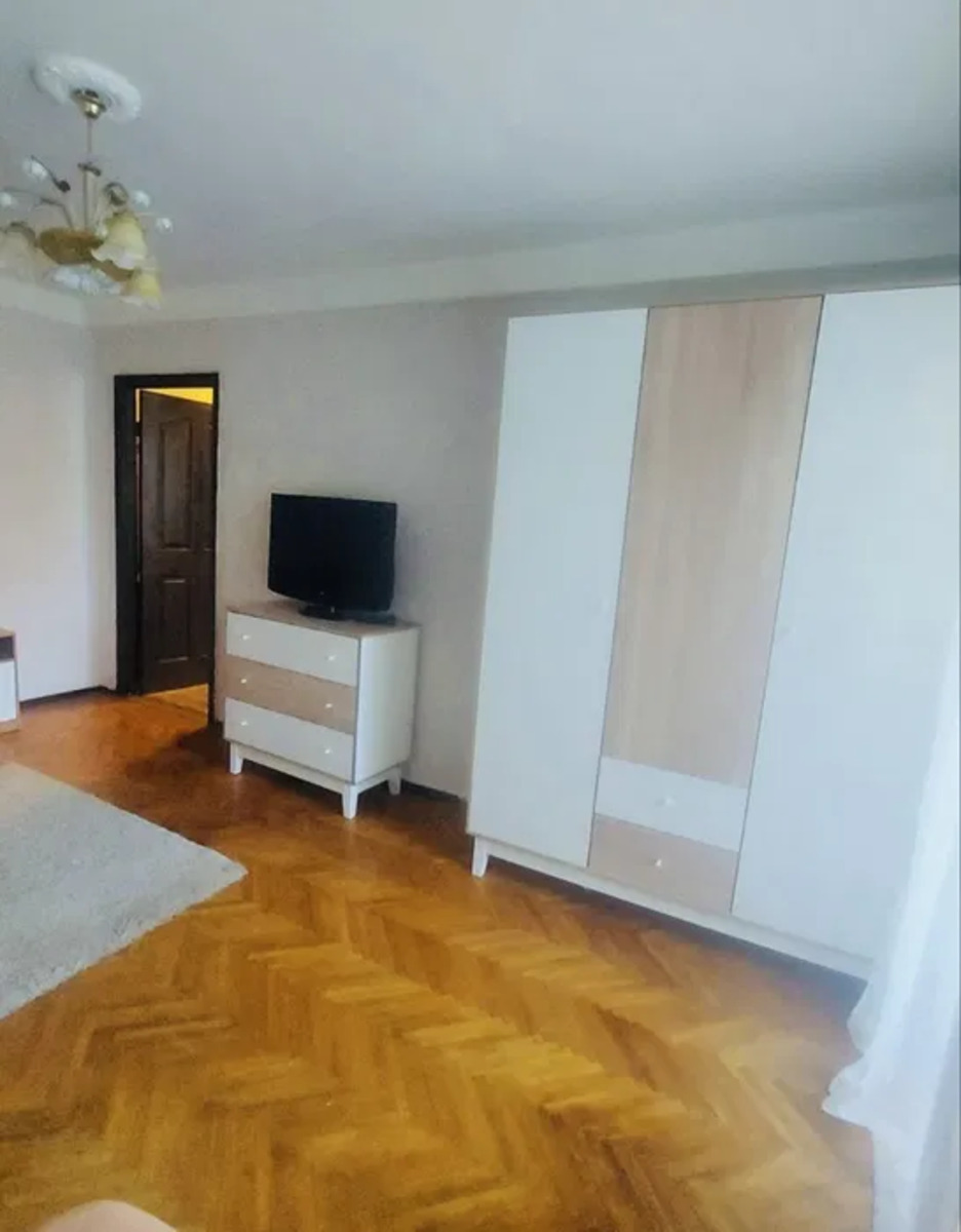 1к метро Чернігівська фото 1 1к метро Чернігівська фото 1