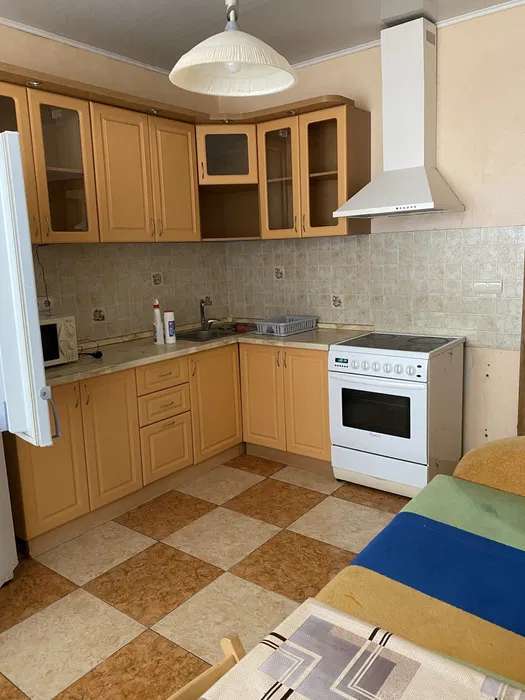 Здається квартира Київ, Дарницький, Позняки, ул. Анны Ахматовой, 13, м. Позняки фото 1 Здається квартира Київ, Дарницький, Позняки, ул. Анны Ахматовой, 13, м. Позняки фото 1