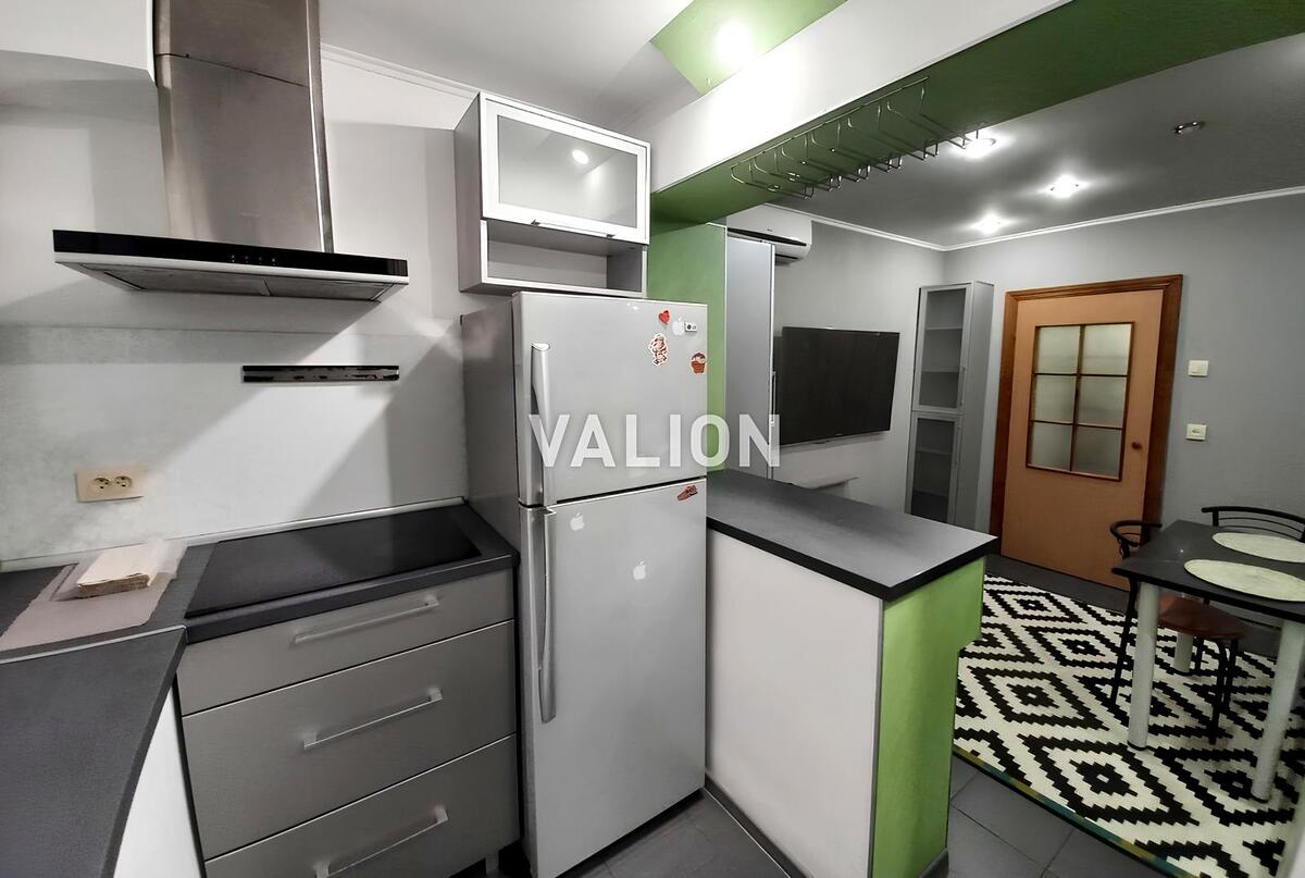 Rent out 1-room apartment. Киев, вул Драгоманова, 1Г — photo 4