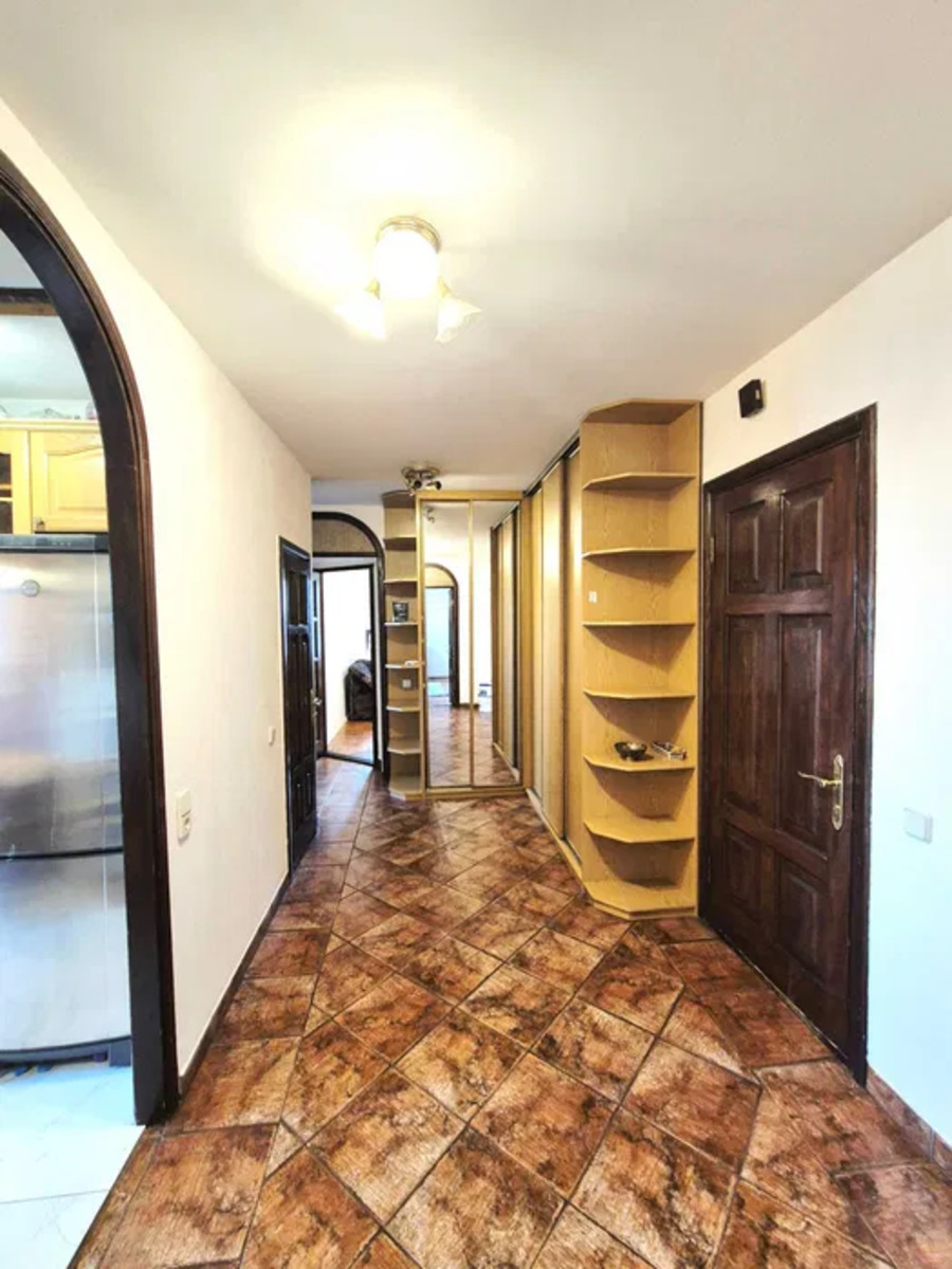 Rent out 3-room apartment. Киев, Дніпровська набережна, 7 — photo 7