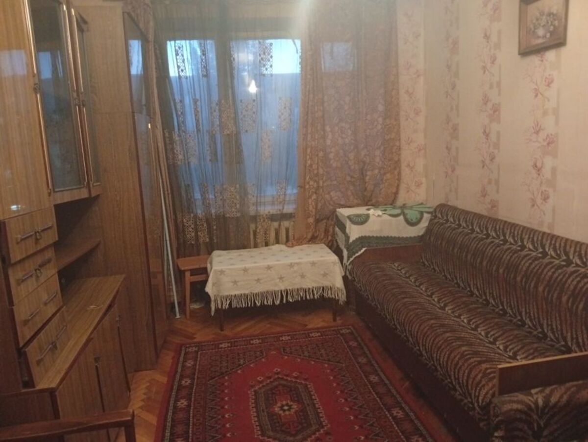 1к Дарницька площа фото 1 1к Дарницька площа фото 1
