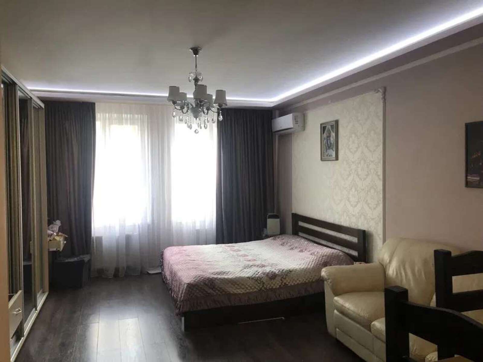 Здається квартира Київ, Святошинський, ул. Клавдиевская, 40-г фото 1 Здається квартира Київ, Святошинський, ул. Клавдиевская, 40-г фото 1