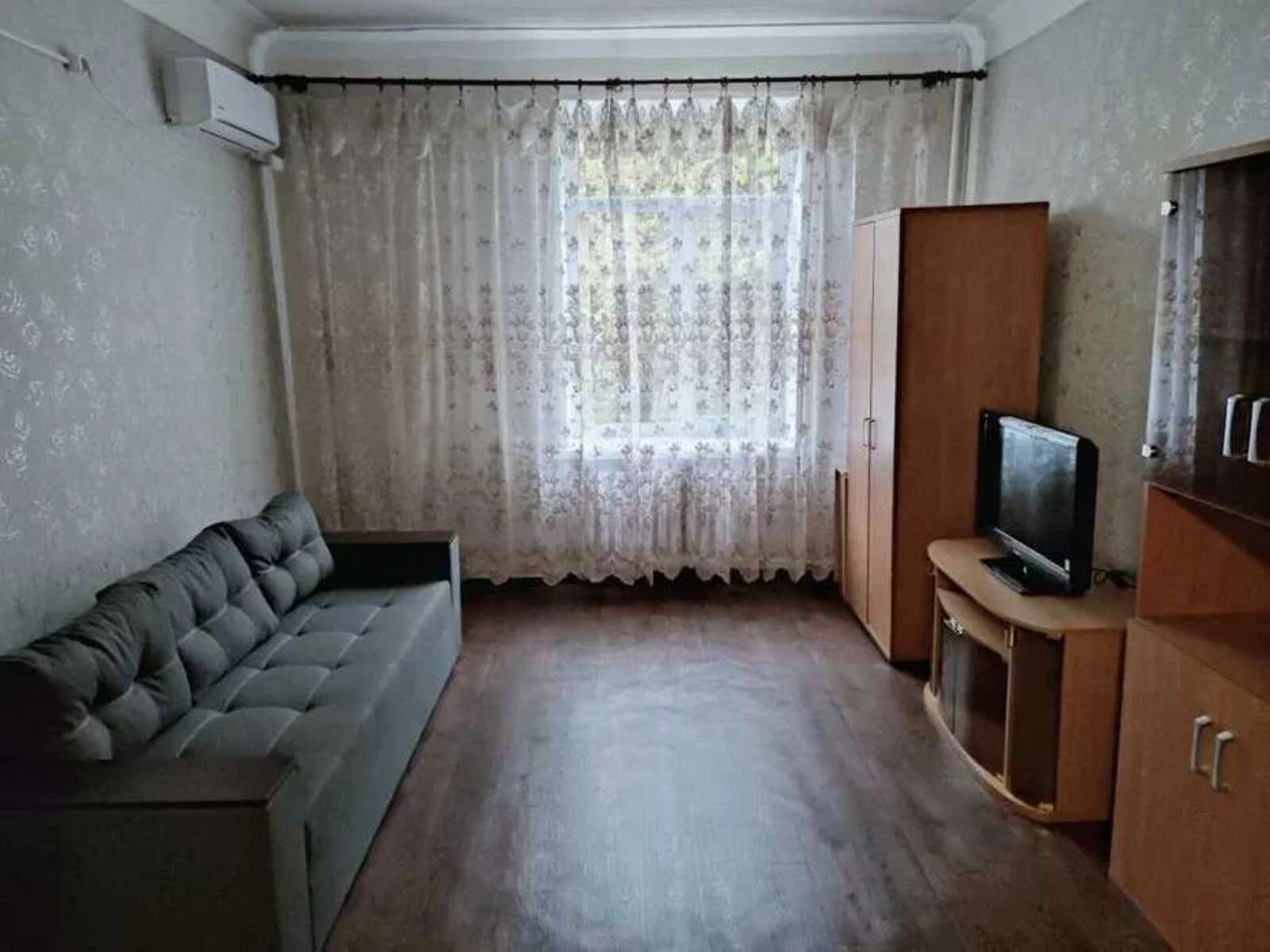  , , . , 74  1