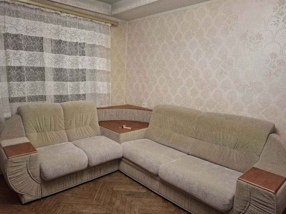 3к метро Виставковий центр фото 1 3к метро Виставковий центр фото 1