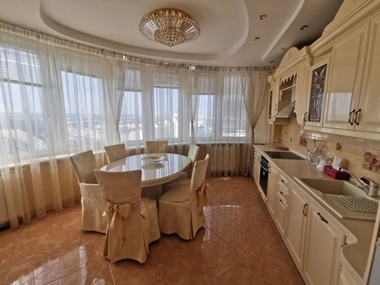 3к квартира метро Мінська фото 1 3к квартира метро Мінська фото 1