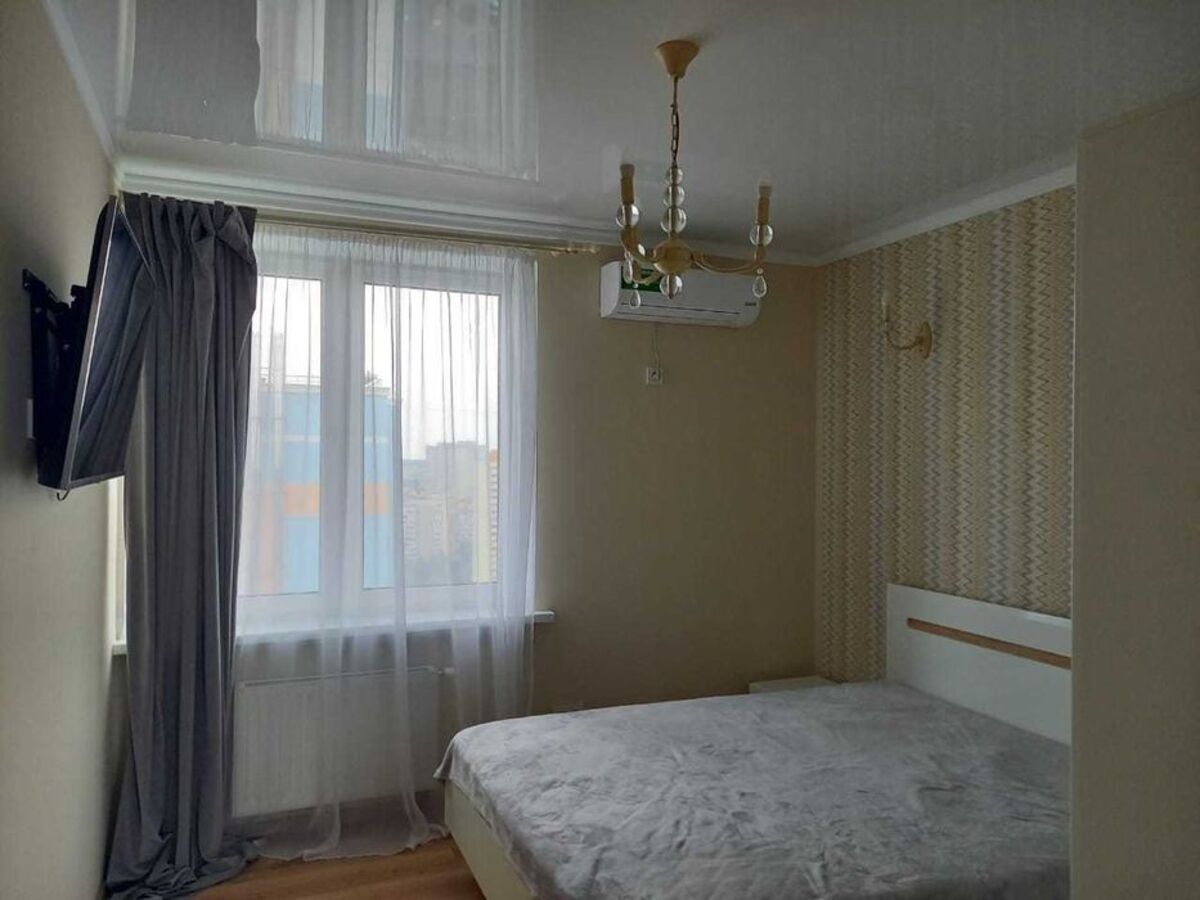 Rent out 1-room apartment. Киев, Данченка, 34а — photo 4